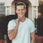 author-img